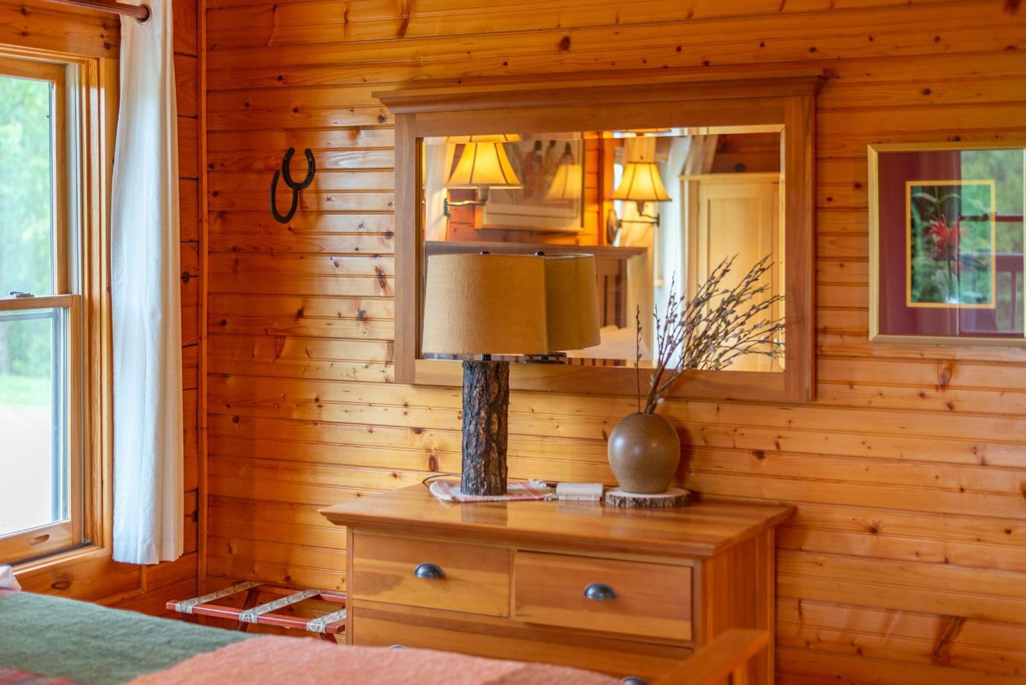 Engadine Inn And Cabins Candler Exterior foto